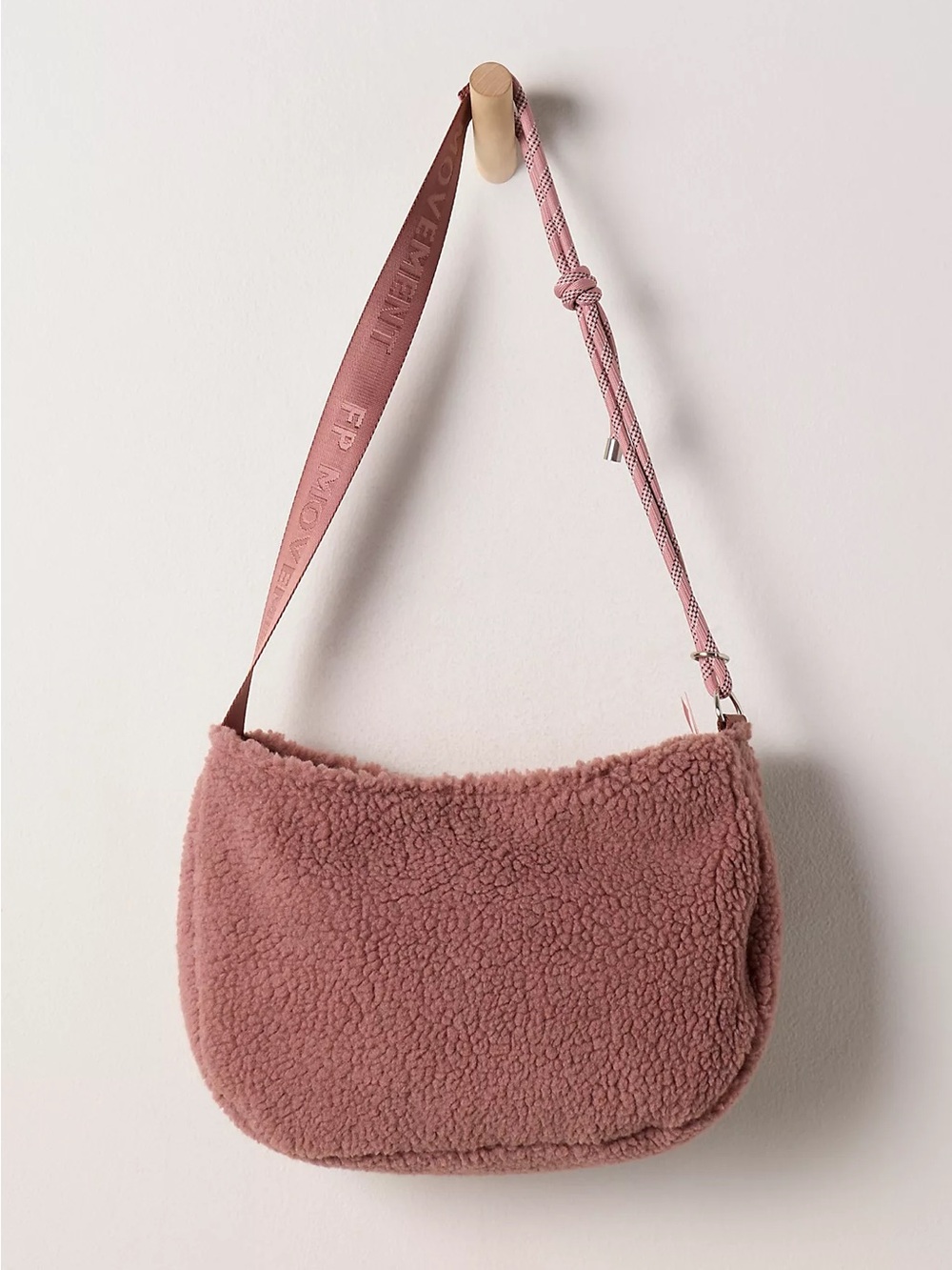 FP Movement Slopes Sherpa Sling Bag - Picture 2 of 4